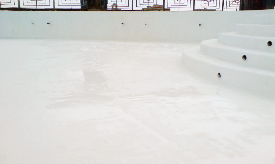 Referensi waterproofing kolam pada halaman resmi Plimates SilicaFort P-37C
